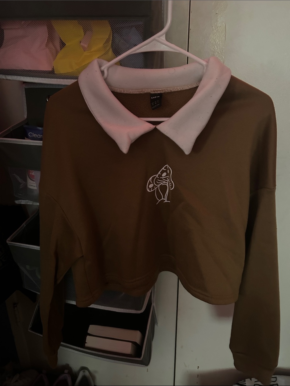 SHEIN White and Brown Crewneck Sweatshirt